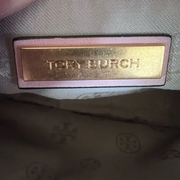 Tory Burch Pink and Gold Quilted Crossbody Bag - Picture 4 of 8